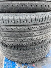 Gomme 205/55 R 16