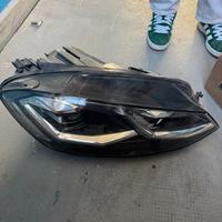 FARO ANTERIORE GOLF 7