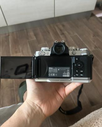 Nikon z fc + 16-50 + 50-250 + gripper