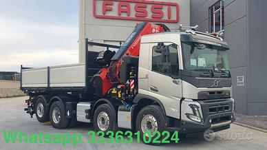 VOLVO FMX540 NUOVO DA IMM. CON GRU FASSI 1050 NUOV