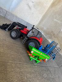 Trattori e attrezzi bruder