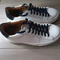Scarpe sneakers