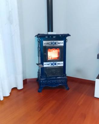 Stufa a legna Castelmonte