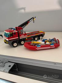 Lego city camion dei pompieri e motoscafo