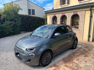 500E ICON UNICO PROPRIETARIO