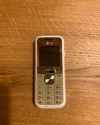 Cellulare LG 0168 FM Radio