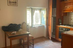 3 LOCALI A OLEVANO ROMANO