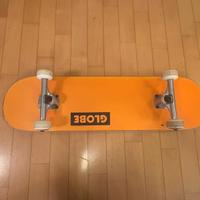 Skateboard globe