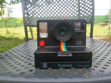 Polaroid one step plus