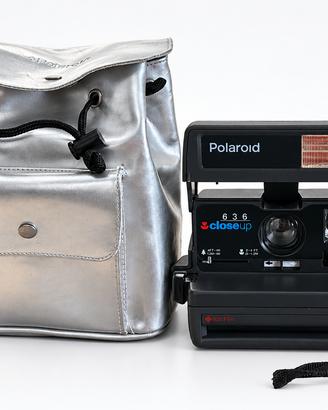 Polaroid 636 CloseUp + Zainettino