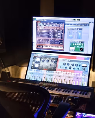 Studio di Registrazione e Produzione completo