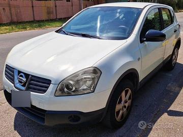 Nissan Qashqai 1.6 benzina