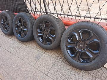 cerchi   lega  16completo di gomme 4 s