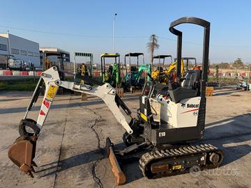 Mini escavatore BOBCAT E10 - solo 850 ore