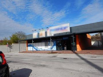 Immobile in asta di 776 m² a Osimo
