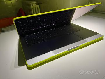 MacBook Pro 13" 250gb Retina Touch Bar