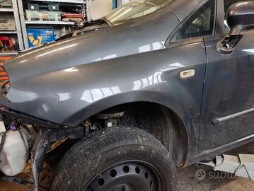 parafango anteriore sx fiat punto evo