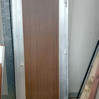 Portoncino in alluminio 