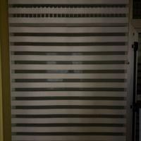 tenda a fasce bianca