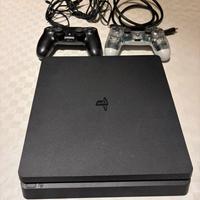 Ps4 Slim condizioni eccellenti incluso due control