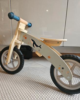 Bicicletta in legno 