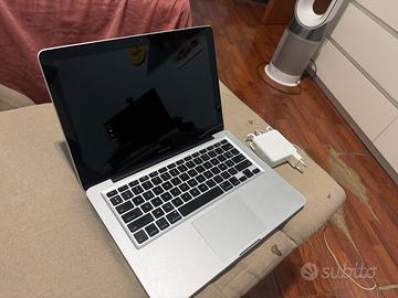 Apple macbook pro 2011