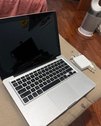 Apple macbook pro 2011
