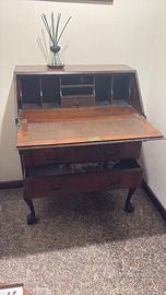 Piccolo bureau trumeau inglese intarsiato