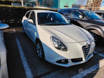 Alfa Romeo Giulietta 1.4 T. Distinctive GPL 120 E6