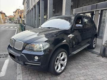 BMW X5 3.0 d 7 POSTI- TETTO APRIBILE