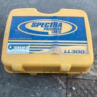 Livella laser Spectra LL300