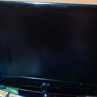 TV LG flatron m2262d