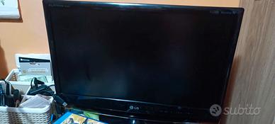 TV LG flatron m2262d