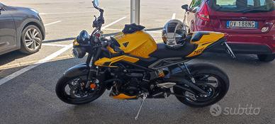 Triumph Street Triple 765 RS 2024