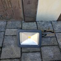 Lampade da esterno a led Elplast Beghelli