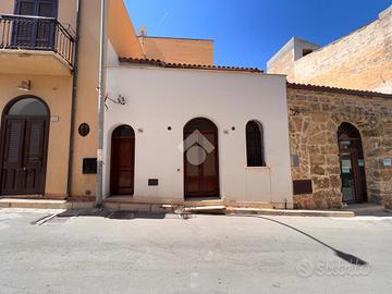 CASA INDIPENDENTE A CASTELLAMMARE DEL GOLFO