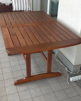 tavolo da esterno 