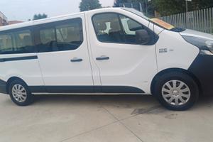 PULMINO 9 POSTI OPEL VIVARO PASSO LUNGO