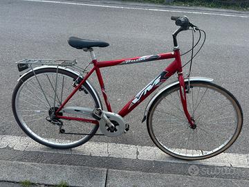 Bici 28uomo con cambio revisionata Milano Lambrate
