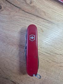 Victorinox Swisschamp 