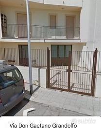 Locale uso deposito
