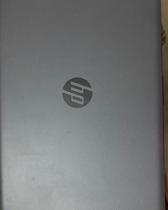 Pc portatile parli al nuovo HP 250 G 7