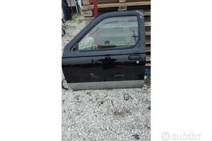 NISSAN NAVARA PORTE ANT E POST 2001