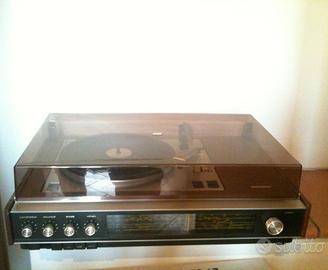 Giradischi con radio e casse