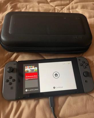 Nintendo Switch 1 + cover
