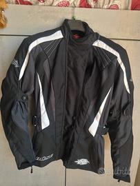 abbigliamento moto donna 