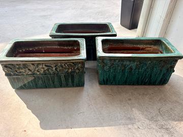 Tris di vasi in ceramica smaltata verdi