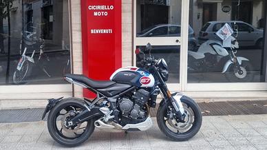 Triumph Trident 660
