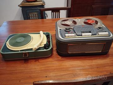 Giradischi e registratore Philips