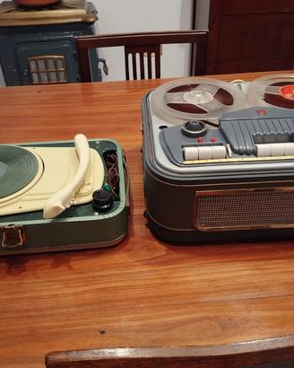 Giradischi e registratore Philips